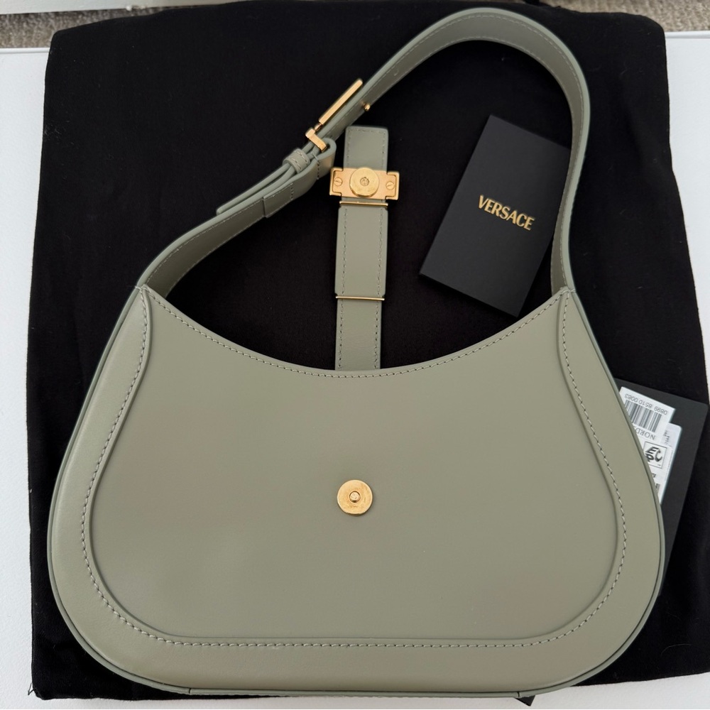 Versace Brand New Shoulder Hobo Greca Goddess Bag in Calf Leather. AUTHENTIC!!! - Picture 7 of 15